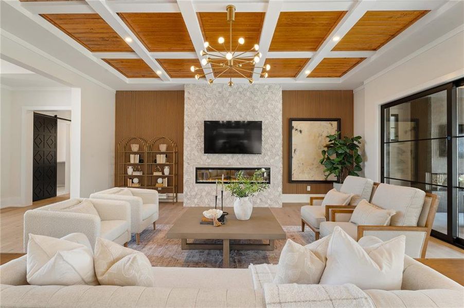 Community amenities in , Canton (Image 76).