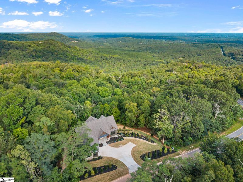 Natural landscape and outdoor views near Greenville County Homes in Landrum (Image 32).