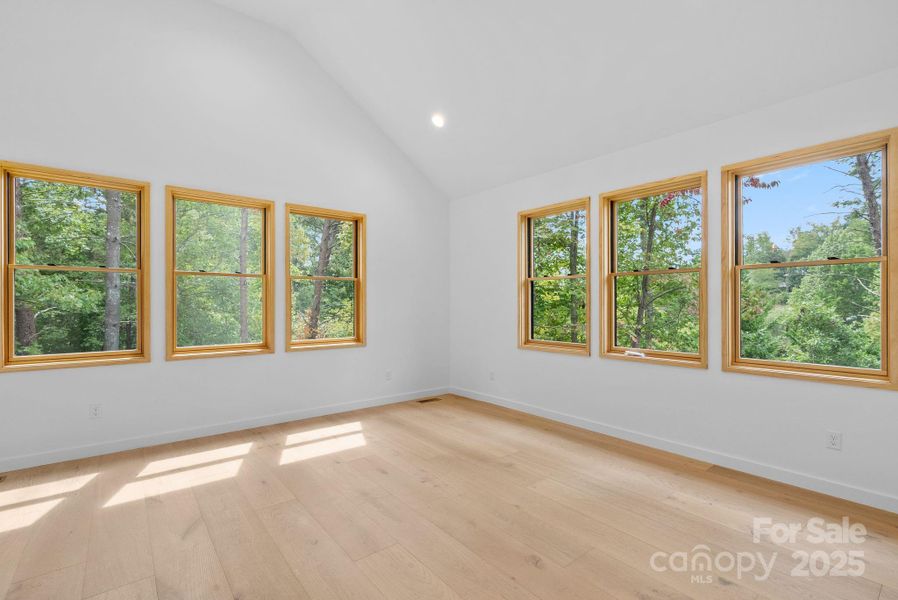 Spacious, unfurnished interior of a new home in , Asheville (Image 13).