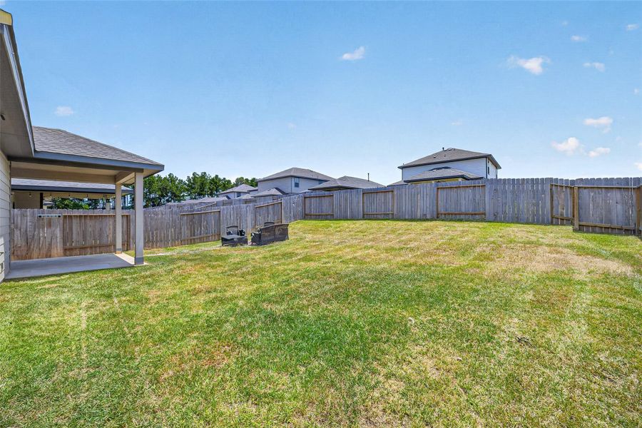 Exterior details and patio area of a home in , Montgomery (Image 26).