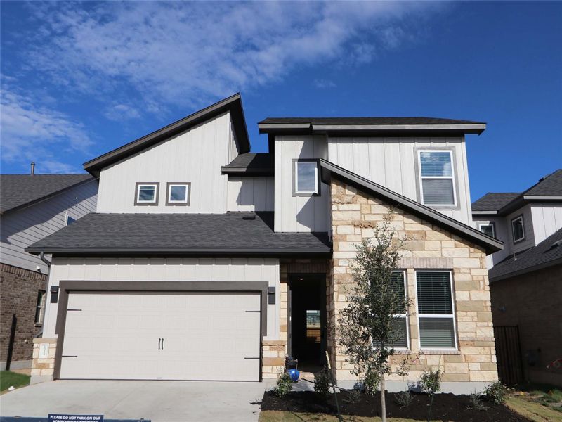 Image 26 of a home in Estancia West. Image 26 of a home in Estancia West.