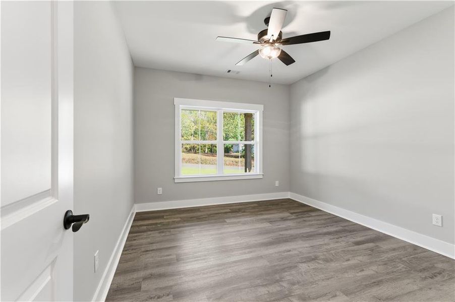 Spacious, unfurnished interior of a new home in , Dallas (Image 45).