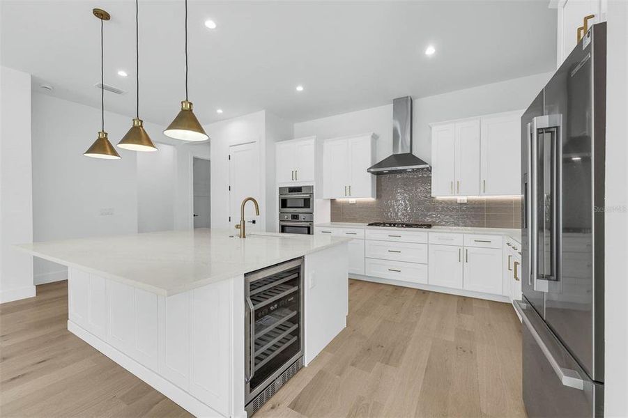 Furnished interior view inside a new home in , Orlando (Image 15).