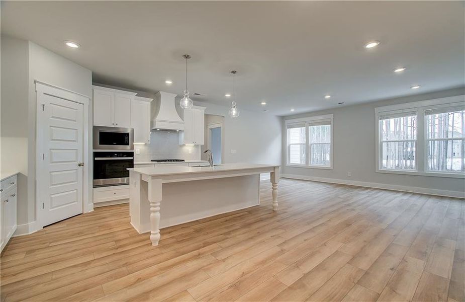 Furnished interior view inside a new home in , Senoia (Image 8).