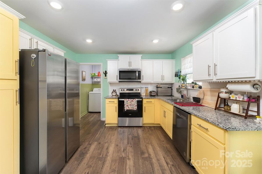 Furnished interior view inside a new home in , Arden (Image 9).
