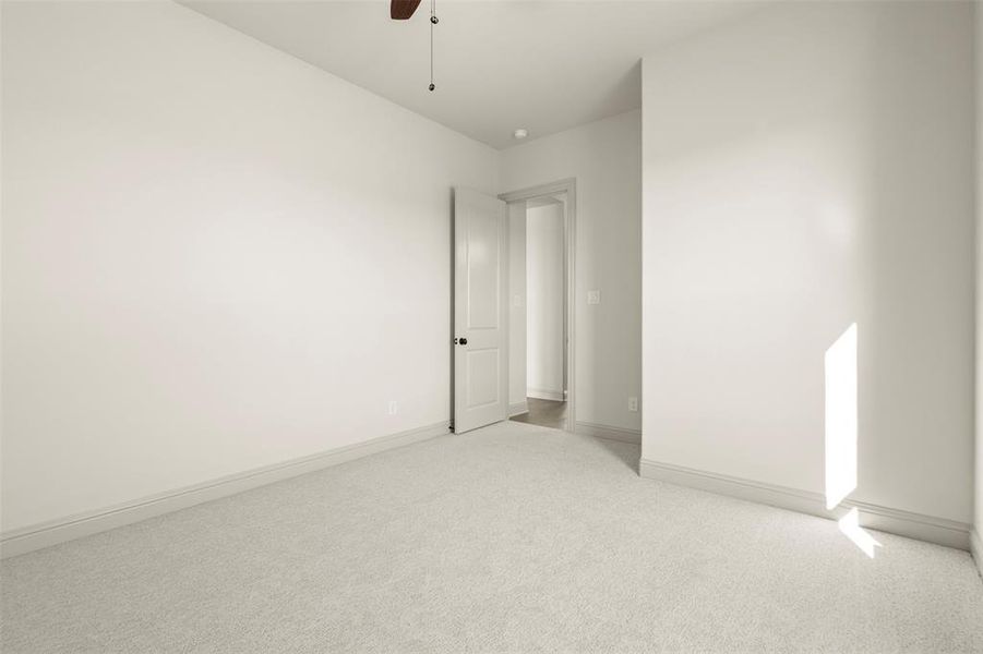 Spacious, unfurnished interior of a new home in Levante - 1 Acre Lots, Waxahachie (Image 25). Spacious, unfurnished interior of a new home in Levante - 1 Acre Lots, Waxahachie (Image 25).