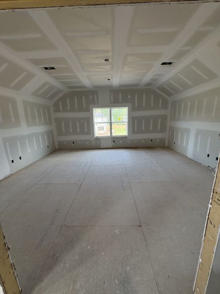 Large Bonus Room Large Bonus Room