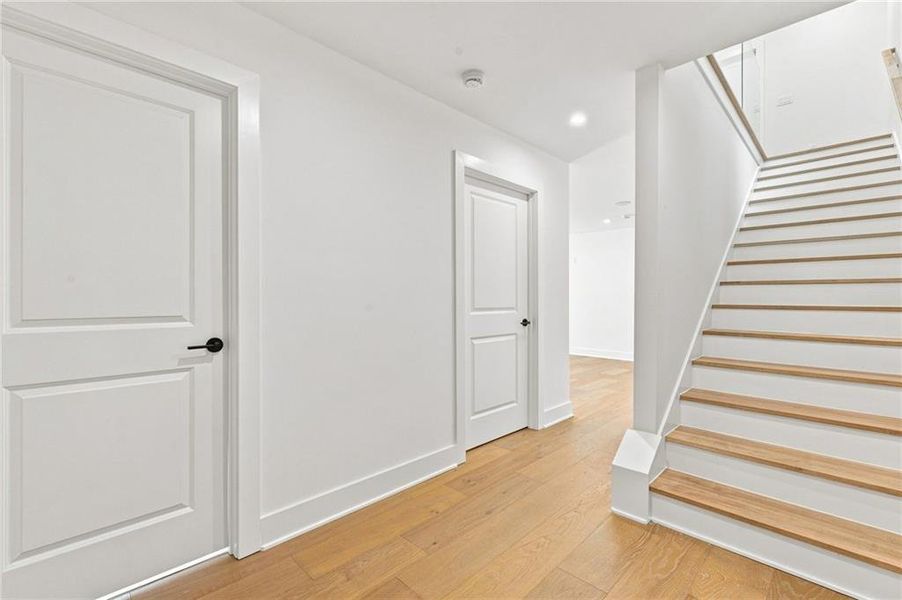 Spacious, unfurnished interior of a new home in , Sugar Hill (Image 51).