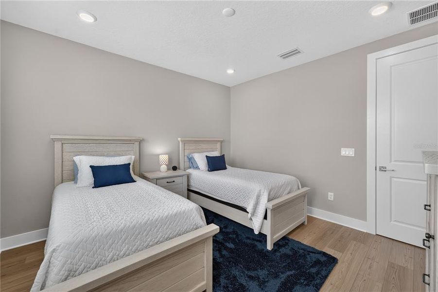 Furnished interior view inside a new home in , Wesley Chapel (Image 14).