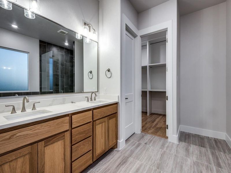 Furnished interior view inside a new home in , McKinney (Image 12).