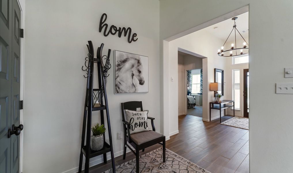 Foyer with closet