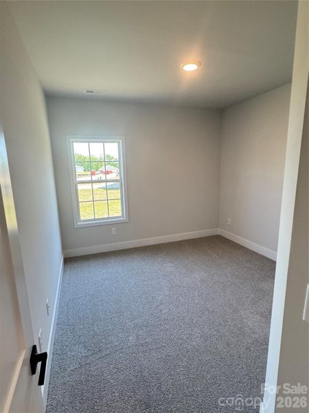 Spacious, unfurnished interior of a new home in Kerns Ridge, Salisbury (Image 19).