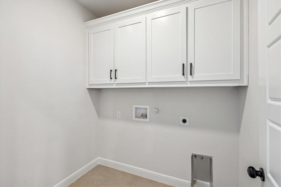 Spacious, unfurnished interior of a new home in , Granbury (Image 15).