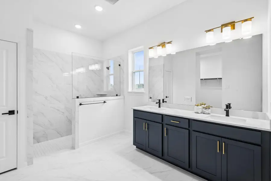 Furnished interior view inside a new home in The Grand Prairie 50’, Hockley (Image 6).