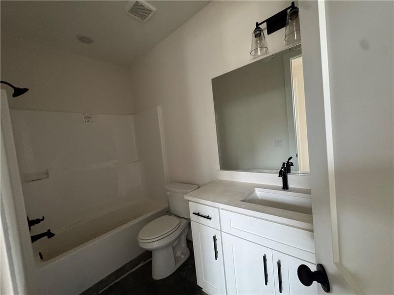 Image 16 of a home in .