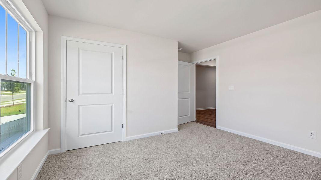 Spacious, unfurnished interior of a new home in Spring Ridge, Anderson (Image 20).
