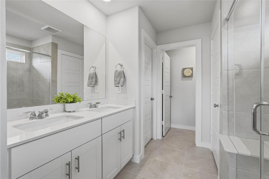 Furnished interior view inside a new home in Montgomery Oaks - Premier, Conroe (Image 30).