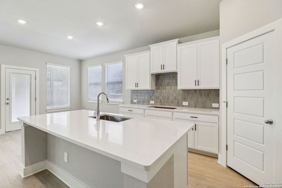 Furnished interior view inside a new home in Sagebrooke - Classic Series, San Antonio (Image 9).