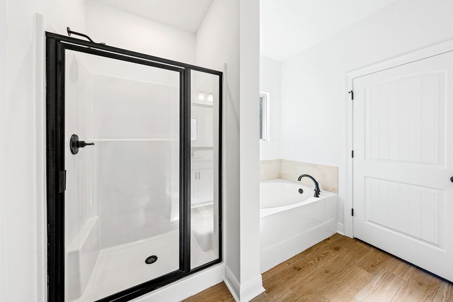 Furnished interior view inside a new home in Sentinel Ridge, Pace (Image 9).