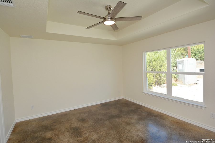 Spacious, unfurnished interior of a new home in , Spring Branch (Image 6).