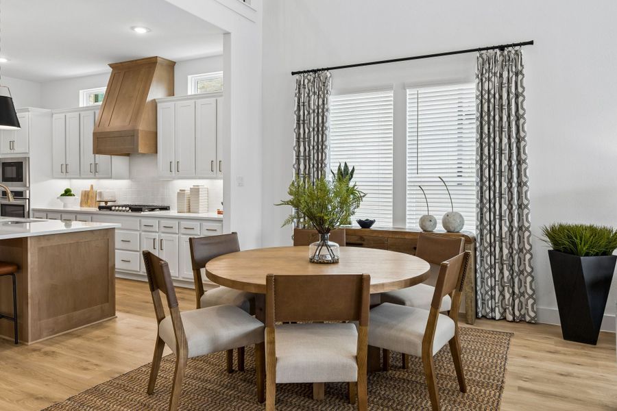 Furnished interior view inside a new home in Painted Tree Woodland West, McKinney (Image 10). Furnished interior view inside a new home in Painted Tree Woodland West, McKinney (Image 10).