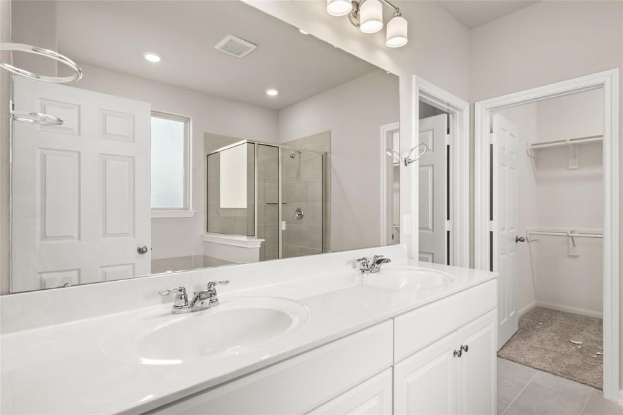 Sample product photo. Actual exterior and interior selections may vary by homesite. Photo may be virtually staged