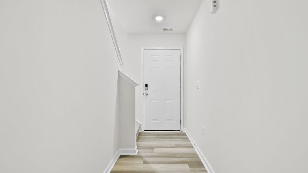 Spacious, unfurnished interior of a new home in Chestnut Ridge Townhomes, Greenville (Image 15).