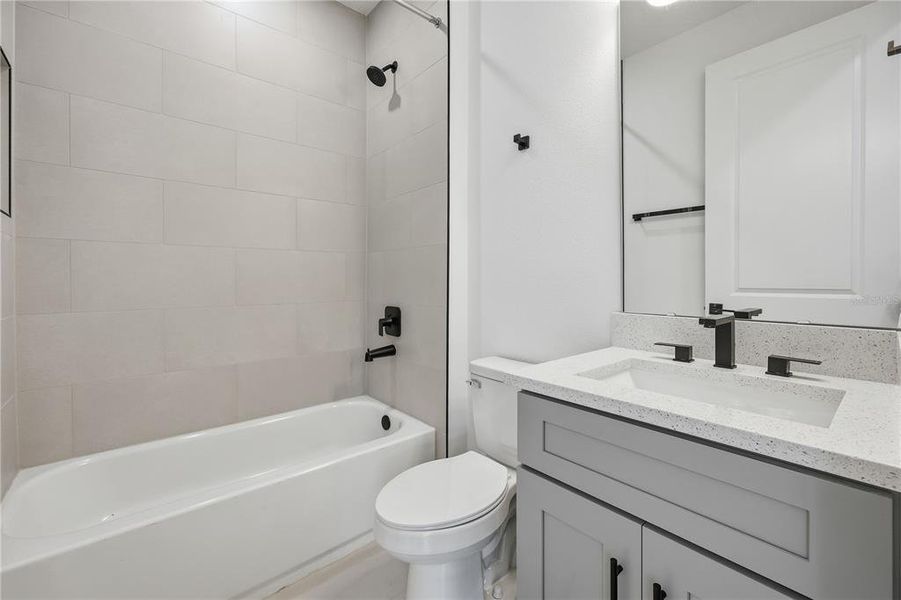 Furnished interior view inside a new home in , Ocala (Image 12).