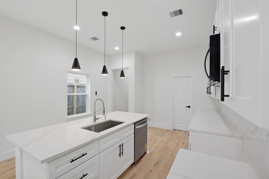 Furnished interior view inside a new home in , Houston (Image 8). Furnished interior view inside a new home in , Houston (Image 8).