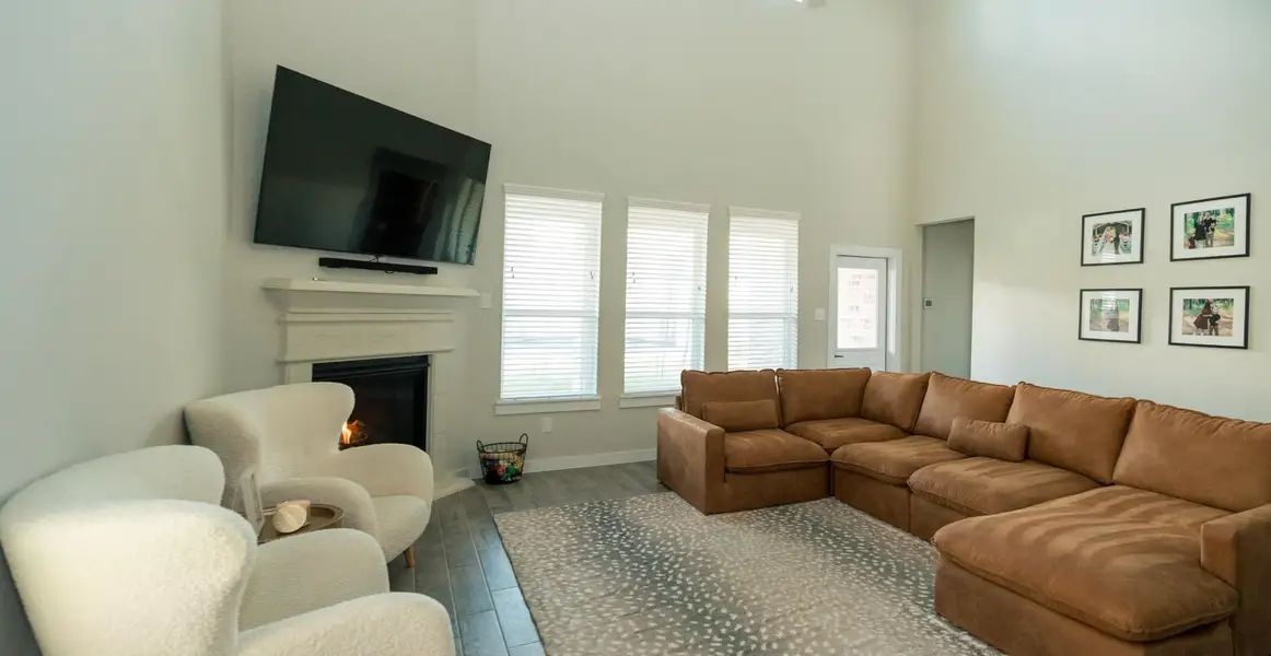 Furnished interior view inside a new home in , Conroe (Image 10). Furnished interior view inside a new home in , Conroe (Image 10).
