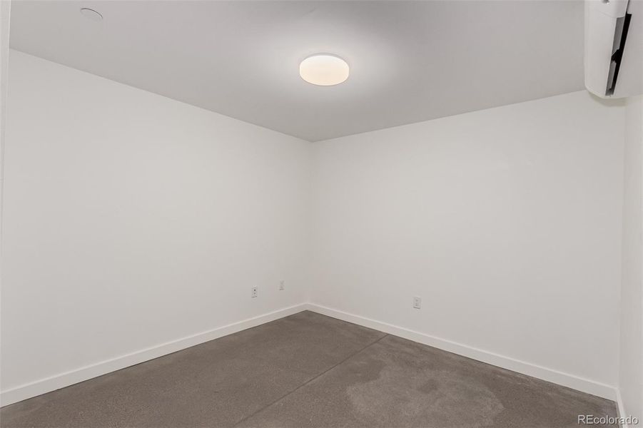 Spacious, unfurnished interior of a new home in , Denver (Image 20).