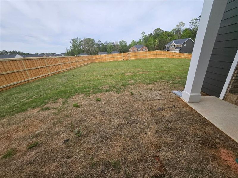 Exterior details and patio area of a home in Fern Dale, Fairburn (Image 4).