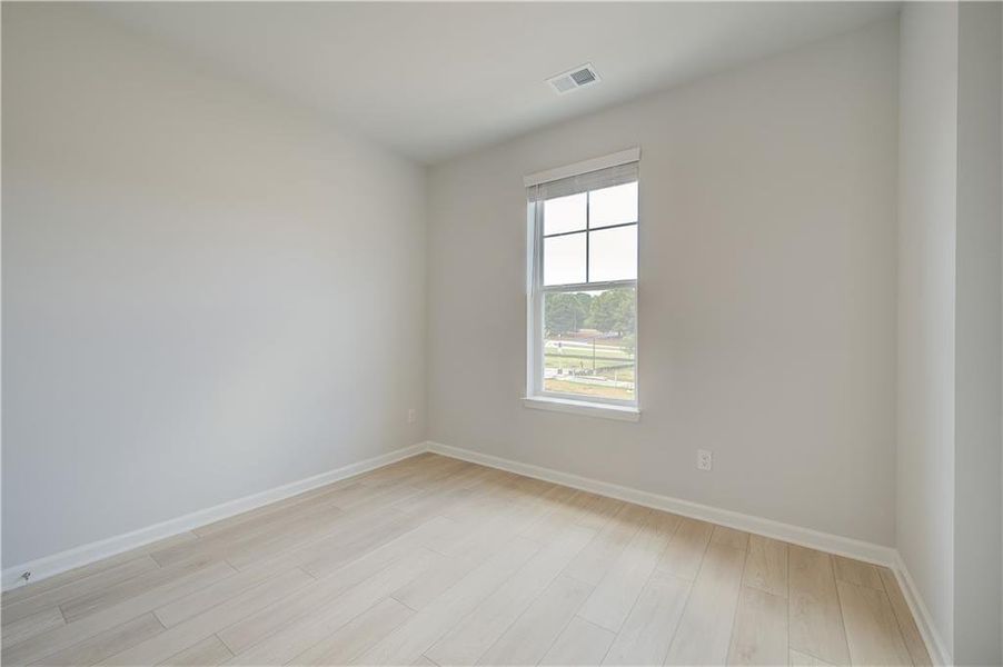 Spacious, unfurnished interior of a new home in Daybreak, Newnan (Image 23).