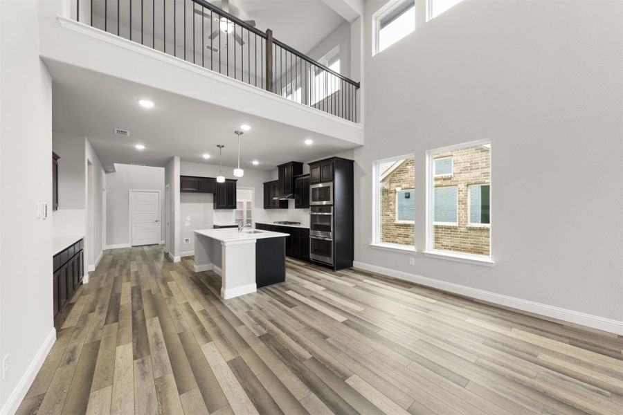 Representative unfurnished interior of a home built from the Fairmont by Pacesetter Homes in Leonard Trails, Anna (Image 13). Representative unfurnished interior of a home built from the Fairmont by Pacesetter Homes in Leonard Trails, Anna (Image 13).