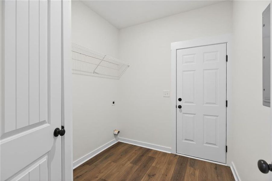 Spacious, unfurnished interior of a new home in , Cedartown (Image 19).