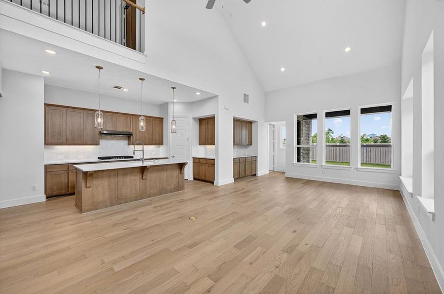 Spacious, unfurnished interior of a new home in Sandbrock Ranch, Aubrey (Image 25).