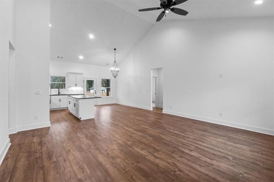 Spacious, unfurnished interior of a new home in , Monroe (Image 18).