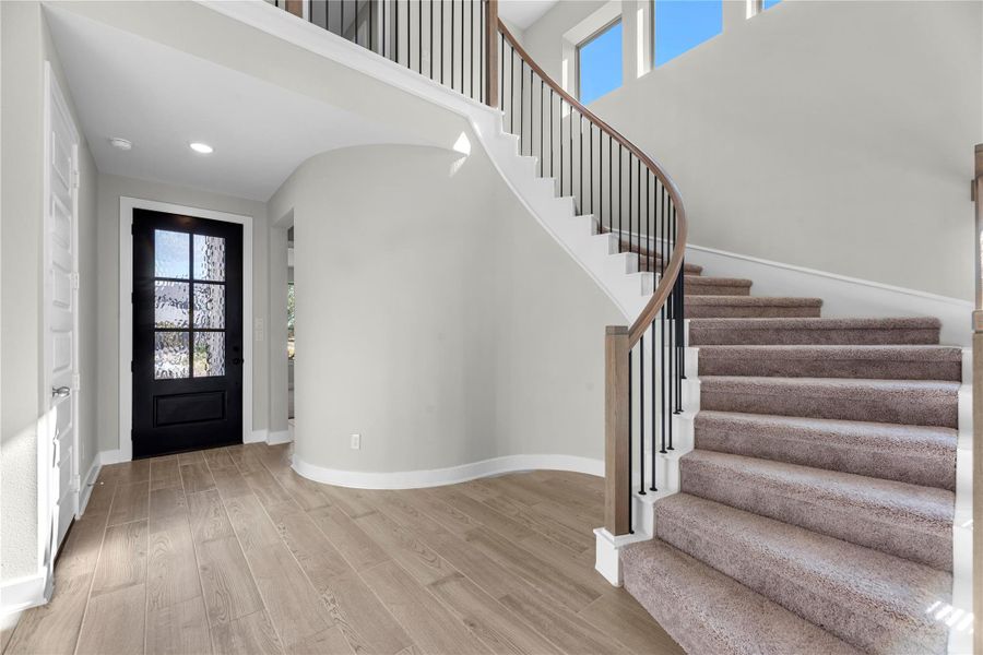 Representative image. Features, specifications, selections and colors may vary.