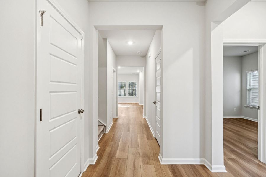 Spacious, unfurnished interior of a new home in Saint John's Lake: Arbor Collection, Johns Island (Image 42).