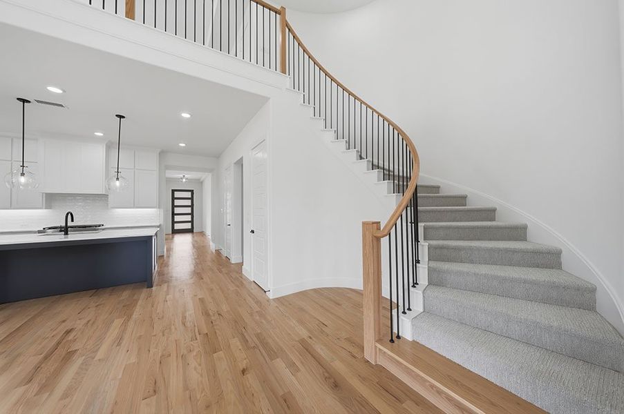 Spacious, unfurnished interior of a new home in Estates at Rockhill, Frisco (Image 30).
