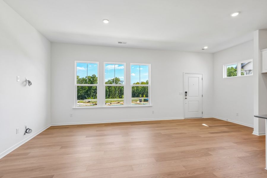 Spacious, unfurnished interior of a new home in Terraces at the Exchange, Indian Land (Image 13).