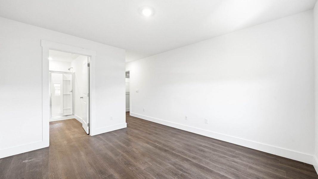 Spacious, unfurnished interior of a new home in The Arbor Townhomes, Kingsport (Image 13).