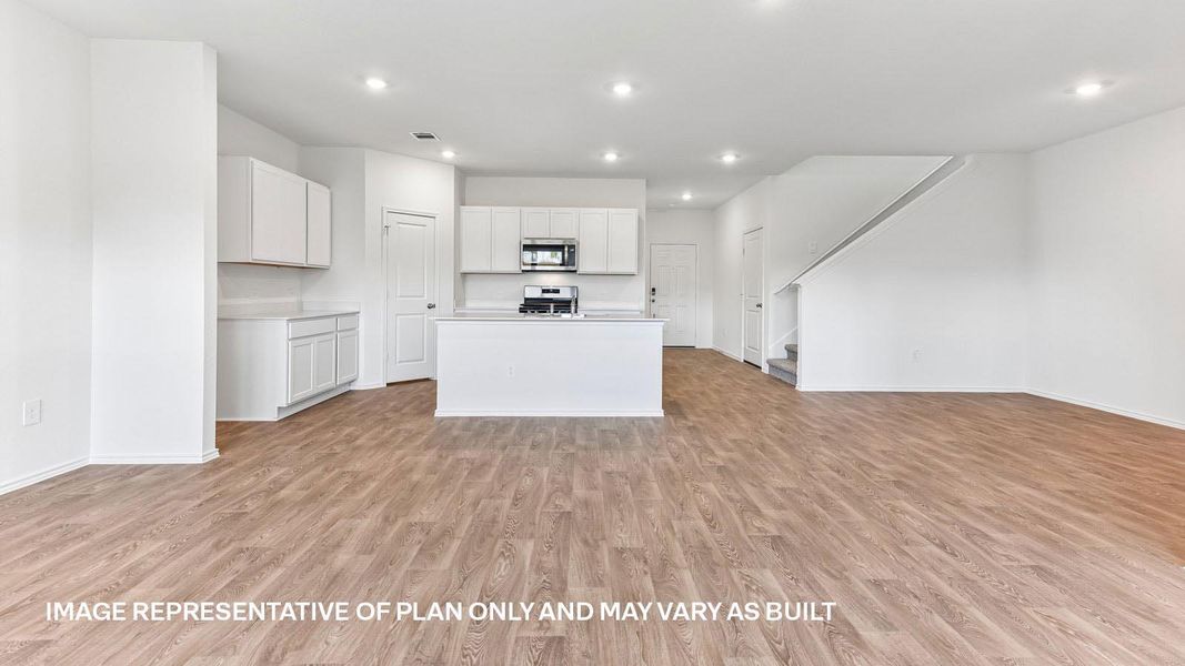 Spacious, unfurnished interior of a new home in Durango, Mustang Ridge (Image 19). Spacious, unfurnished interior of a new home in Durango, Mustang Ridge (Image 19).