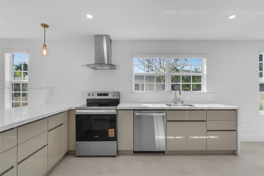 Furnished interior view inside a new home in , West Palm Beach (Image 10). Furnished interior view inside a new home in , West Palm Beach (Image 10).