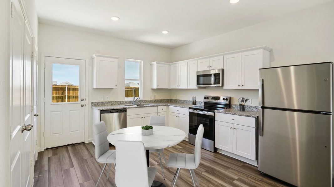 Representative furnished interior of a home built from the Atlantis by Starlight Homes in Stonebrooke, Conroe (Image 3). Representative furnished interior of a home built from the Atlantis by Starlight Homes in Stonebrooke, Conroe (Image 3).