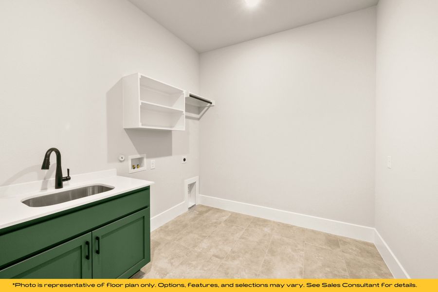 Image 32 representing the Taos by Stonefield Homes in Rio Vista at Kelly Ranch, Aledo, TX. Image 32 representing the Taos by Stonefield Homes in Rio Vista at Kelly Ranch, Aledo, TX.