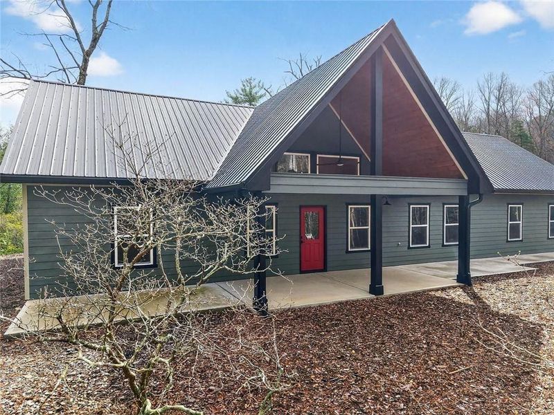 Front exterior of a new home in , Ellijay, GA, highlighting curb appeal (Image 25). Front exterior of a new home in , Ellijay, GA, highlighting curb appeal (Image 25).