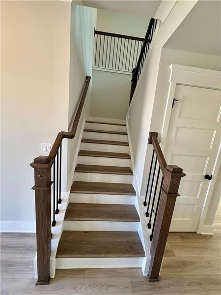 Spacious, unfurnished interior of a new home in Ponderosa Farms Estates, Gainesville (Image 32).
