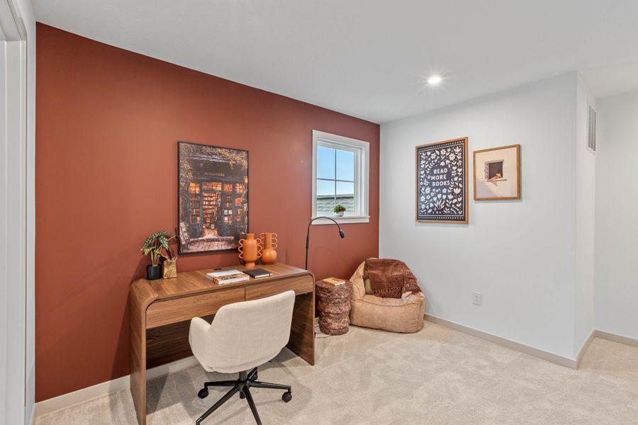 Representative furnished interior of a home built from the Fairfax by Fischer Homes in Bridle Run, Louisville (Image 22).