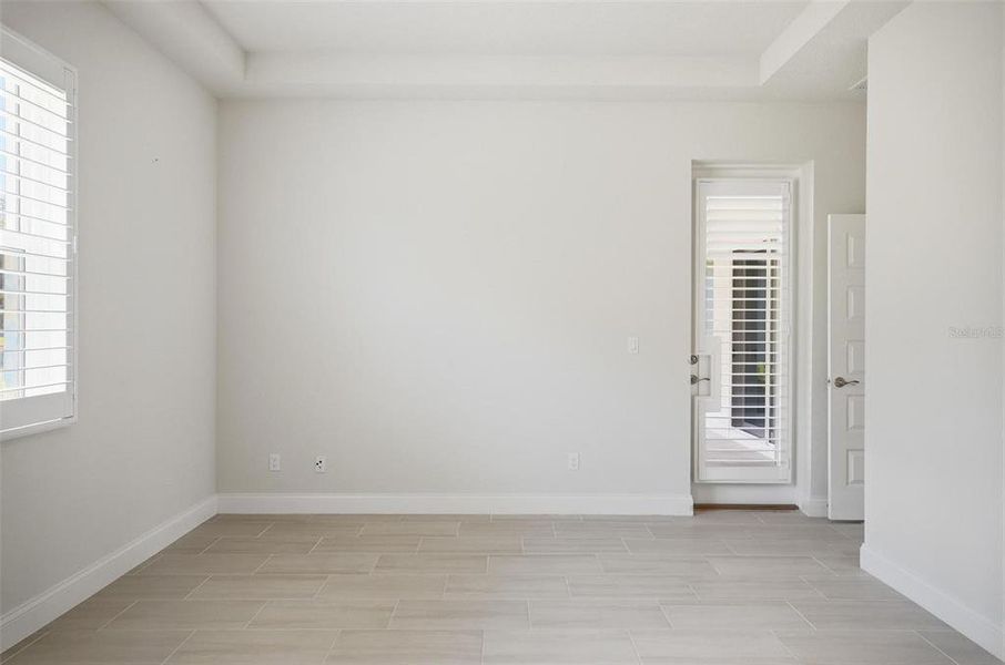 Spacious, unfurnished interior of a new home in , Palm Coast (Image 47).